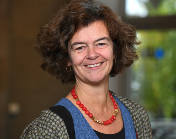 Dr. Bettina Reimann